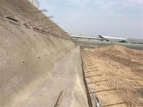 察隅河道边坡加固
